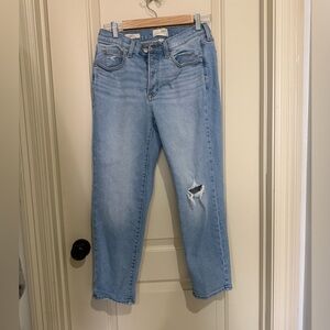 Mid-Rise 80's Slim Fit Jeans short Light Wash Denim, Ankle Length, Low Stretch